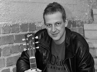 Gitarrist Christoph Autenrieth
